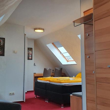 Hotel/Restaurant Balkan Sömmerda エクステリア 写真