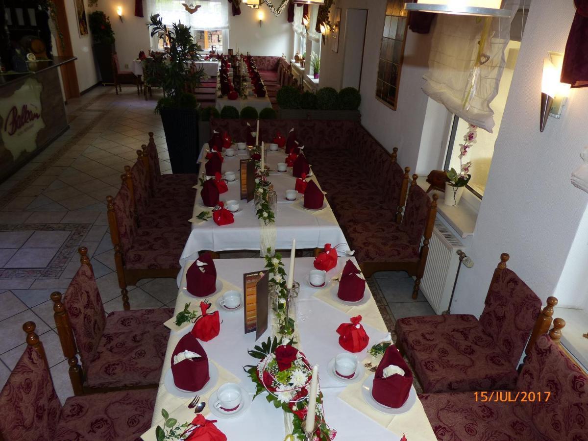Hotel/Restaurant Balkan Sömmerda エクステリア 写真