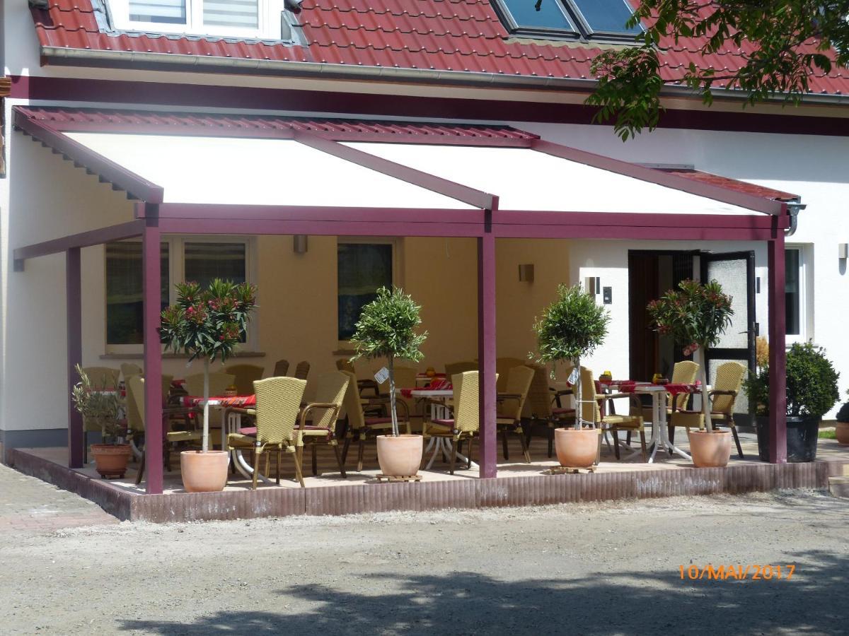 Hotel/Restaurant Balkan Sömmerda エクステリア 写真