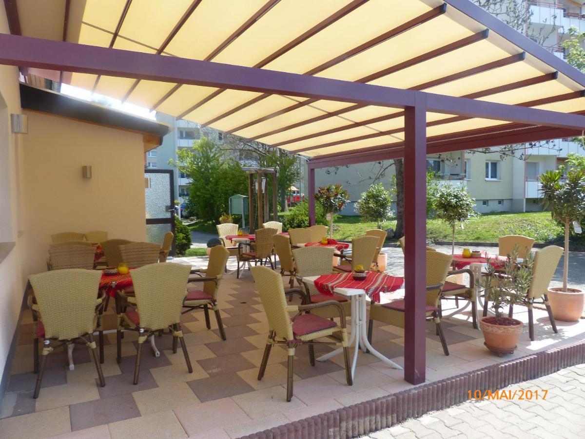 Hotel/Restaurant Balkan Sömmerda エクステリア 写真